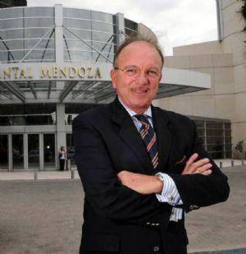 �lvaro Diago: �Con los propietarios del Shopping se apuesta a hacer sinergia�