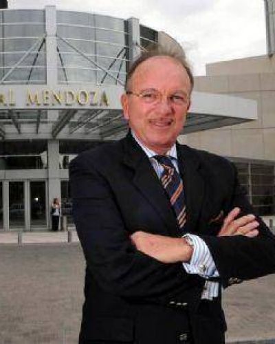 �lvaro Diago: �Con los propietarios del Shopping se apuesta a hacer sinergia�