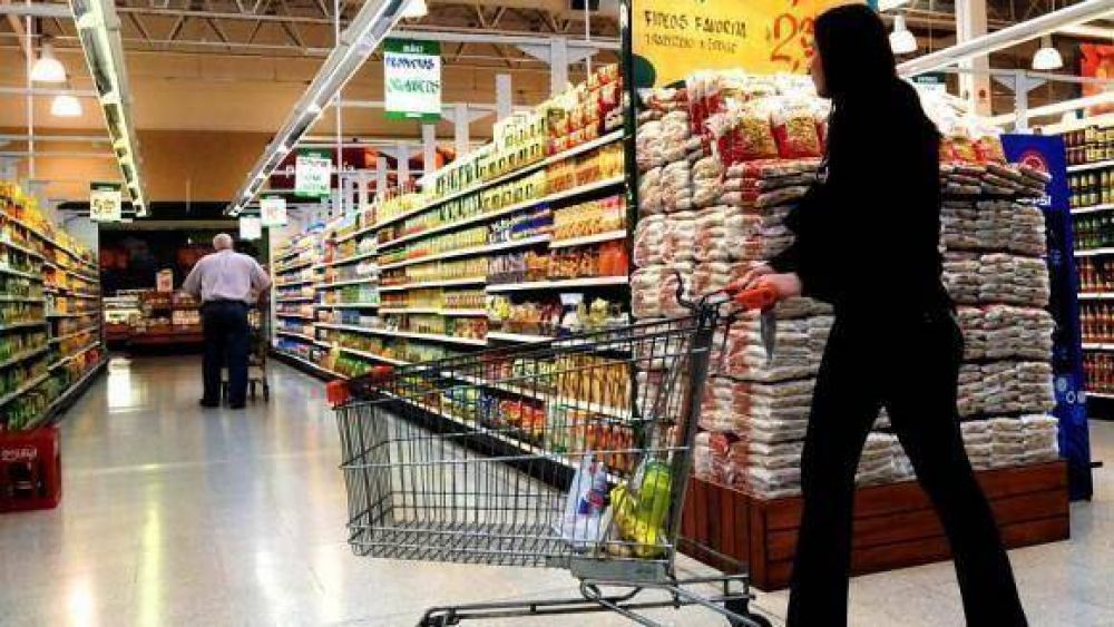 Por la inflaci�n, Alperovich apunt� a los comerciantes
