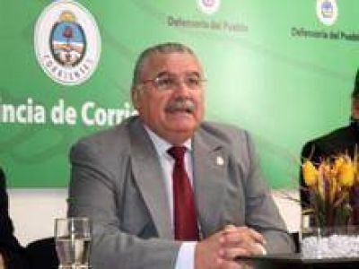 El Defensor del Pueblo, con los tapones de punta contra concejales del boletazo