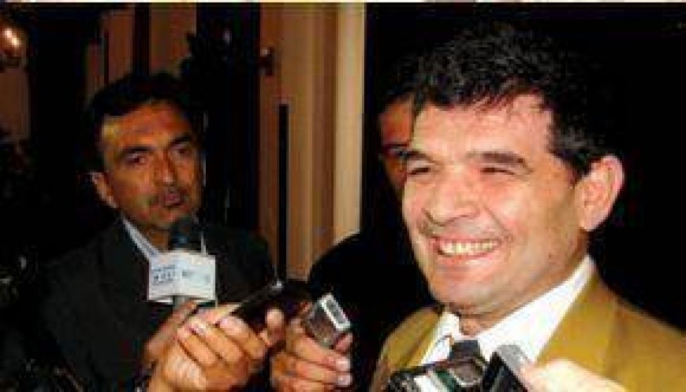 Olmedo dice que tiene el apoyo de Romero, el PRO y el PPS