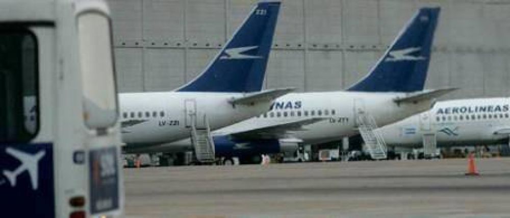 Un pasajero habr�a conducido un vuelo de Aerol�neas