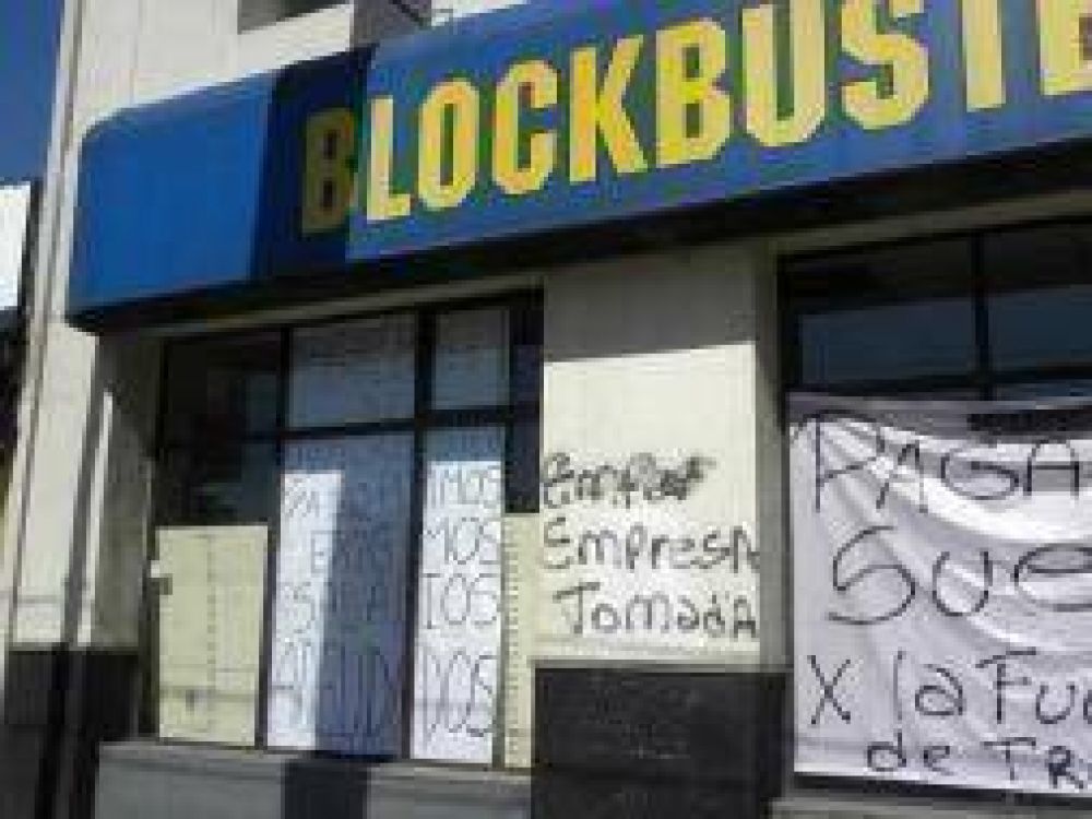 Avellaneda | Lan�s | General Pueyrred�n  Blockbuster inici� la devoluci�n de locales y siguen las tomas