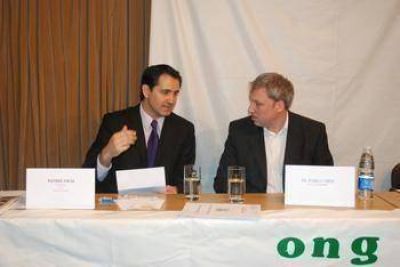 A trav�s de la ONG �Primero Z�rate� Fuerte reclamo por la llegada de la Defensor�a del Pueblo