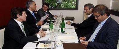 Montoya sigue 'trabajando' consenso para su proyecto de regionalizaci�n