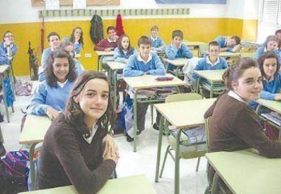 Docentes de nivel medio realizan hoy un paro general
