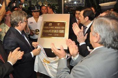 La terminal qued� bautizada con el nombre de N�stor Kirchner