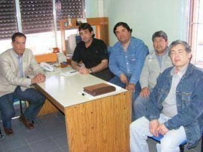 Quiroga buscar� mayor inversi�n en energ�a para Caleta