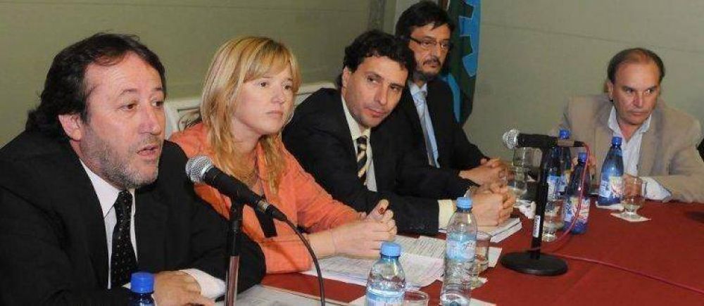 'Fondo especial' financiado con multas, para reparar las rutas