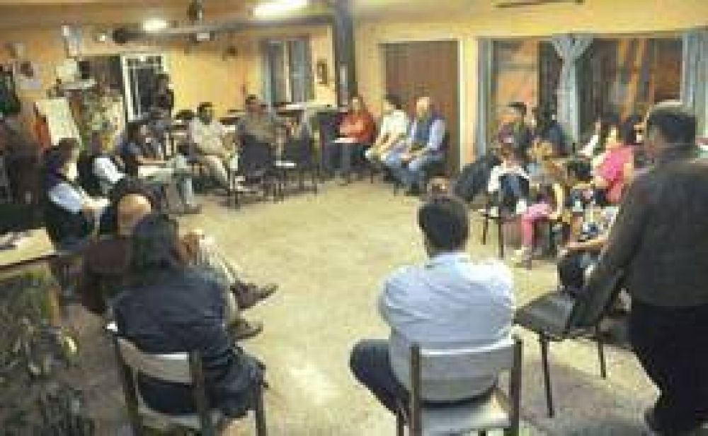Los vecinos no esperan m�s: quieren que se acabe el humo contaminante
