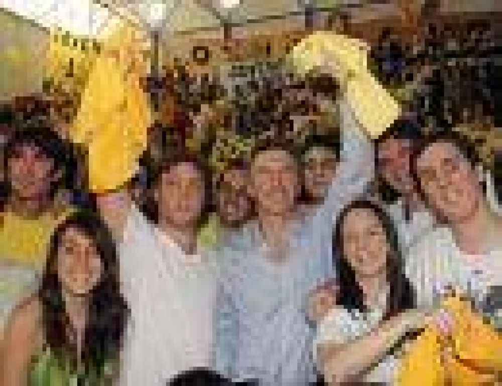 El PRO tambi�n busca canalizar el boom de la participaci�n juvenil