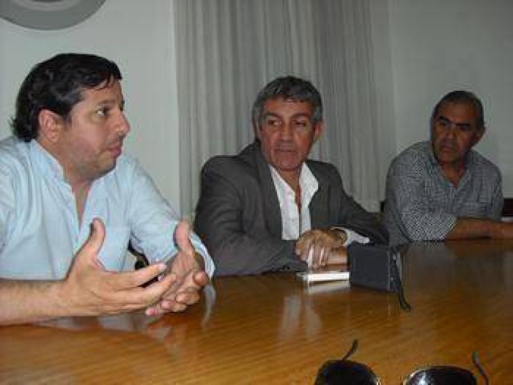 El Secretario de Deportes de la Provincia estuvo en Bol�var