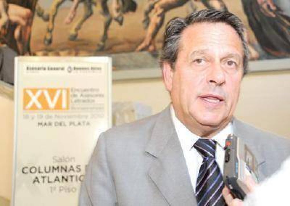 La Defensor�a del Pueblo recibe 80 denuncias por mes en la provincia