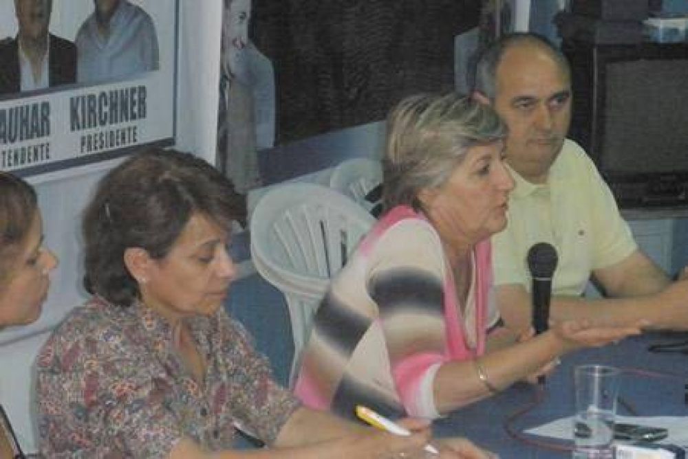 NANCY GONZALEZ EN TRELEW