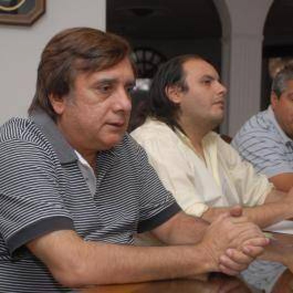La dirigencia que gan� le avis� a Saadi que no se �bajan� de las candidaturas