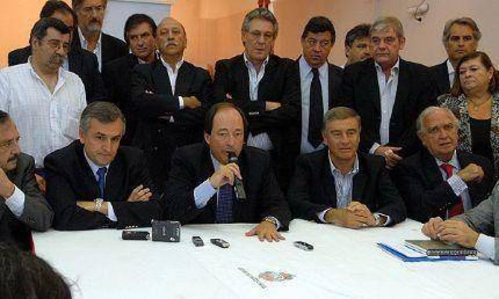 Serebrisnky dijo que la UCR est� dispuesta �a hacer un esfuerzo para que haya un Presupuesto�