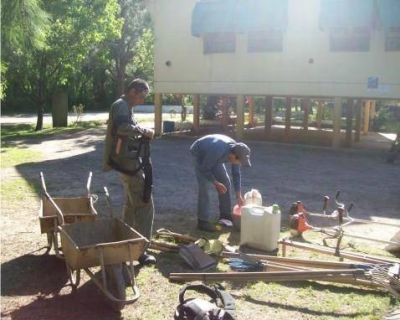 Programa �Argentina Trabaja�  Cooperativistas realizaron mejoras en la Escuela N� 25 de Islas