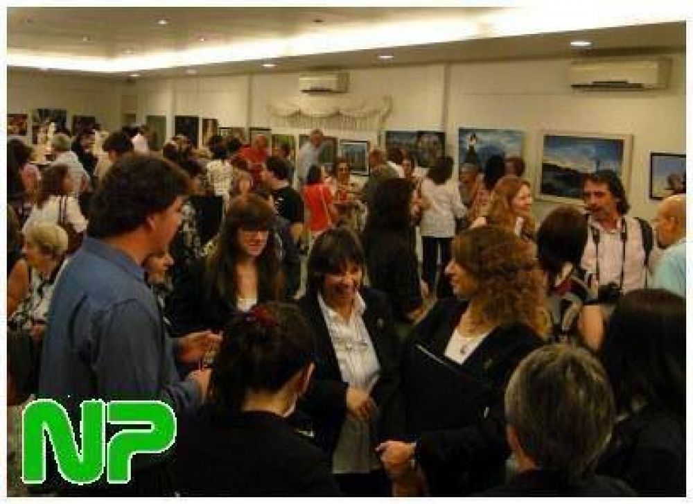 Cultura: MUESTRA ANUAL DE ARTE EN LA ASOCIACI�N ITALIANA DE PILAR