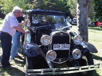 La pasi�n por los Ford A, en la Villa Marista