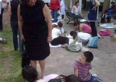 �Los Chicos Estamos Presentes� en la plaza Col�n 