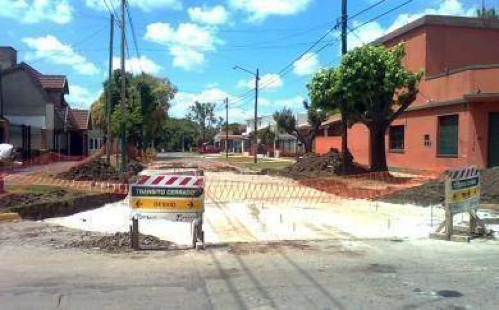Esta semana realizan un operativo de bacheo en Jos� M�rmol