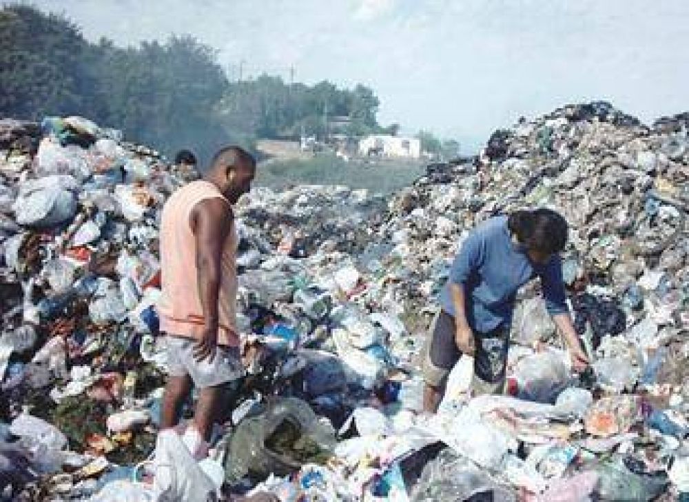 S�lidos y urbanos Cartoneros apoyan el proyecto para el tratamiento de residuos