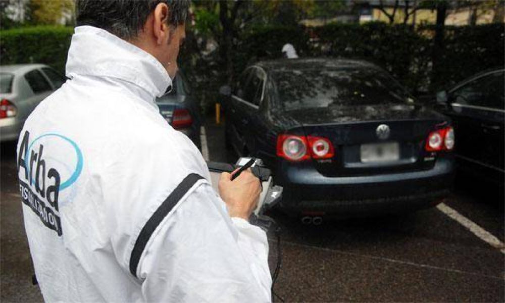 Anuncian fuertes controles contra la evasi�n en el verano