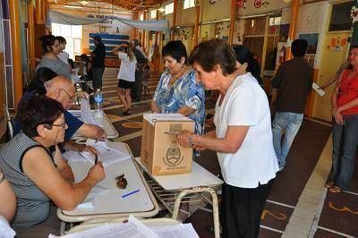 Elecci�n en Colonia Escalante: gan� la lista apadrinada por el FrePam