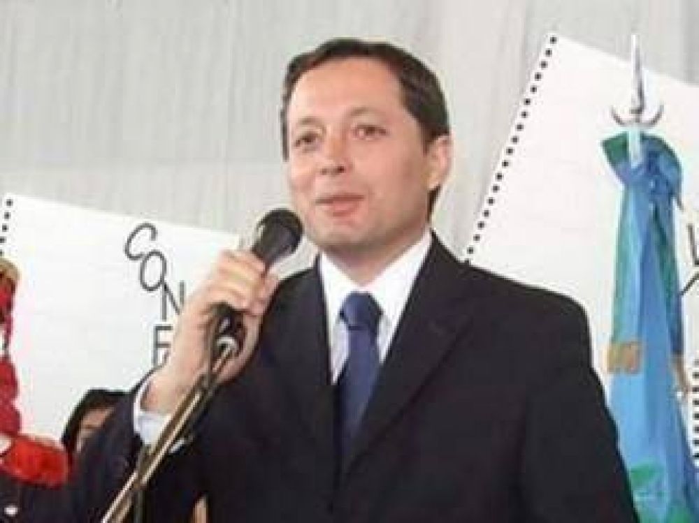 MUY ACTUAL:REEMPLAZAN A AURUCCIO EN ECHEVERRIA 