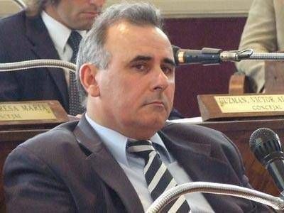  LOMAS | PRESUPUESTO 2011 Vi�ales: �Todos los bloques han tenido la posibilidad de discutir el Presupuesto�