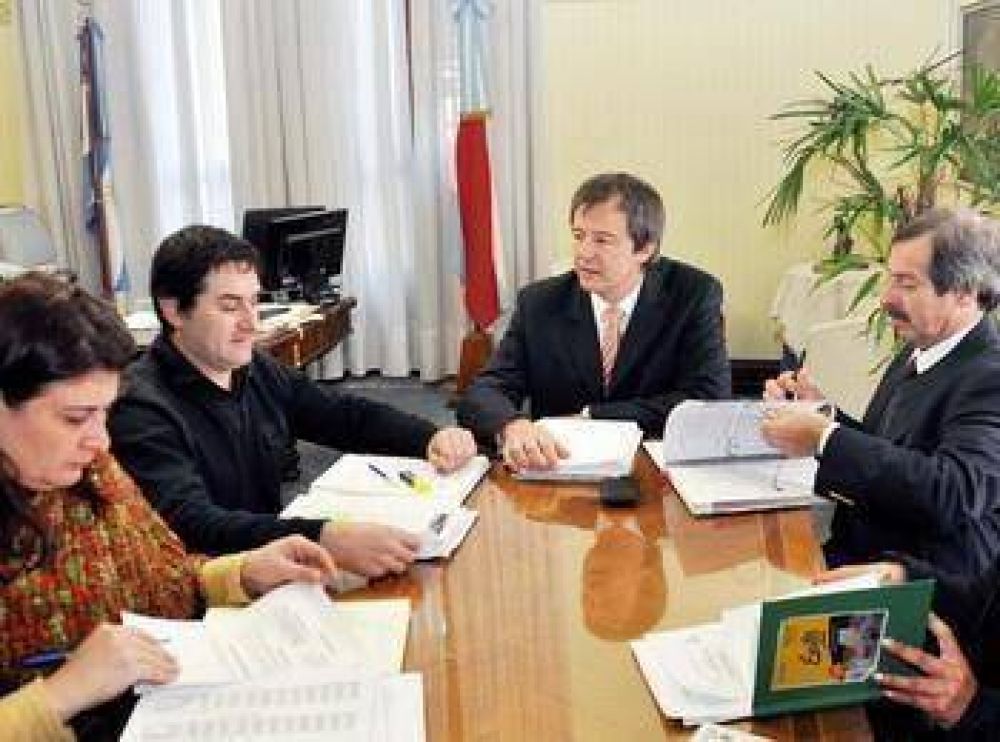 El presupuesto del 2011 �es conservador� 