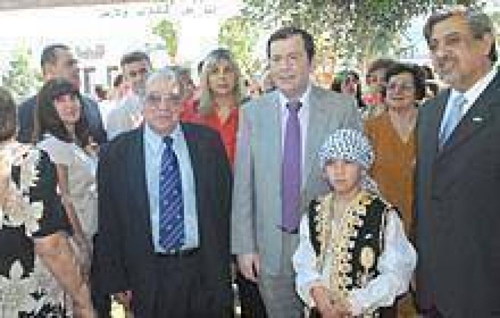 El Presupuesto provincial de 2011 ser� de m�s de $ 5.900 millones 