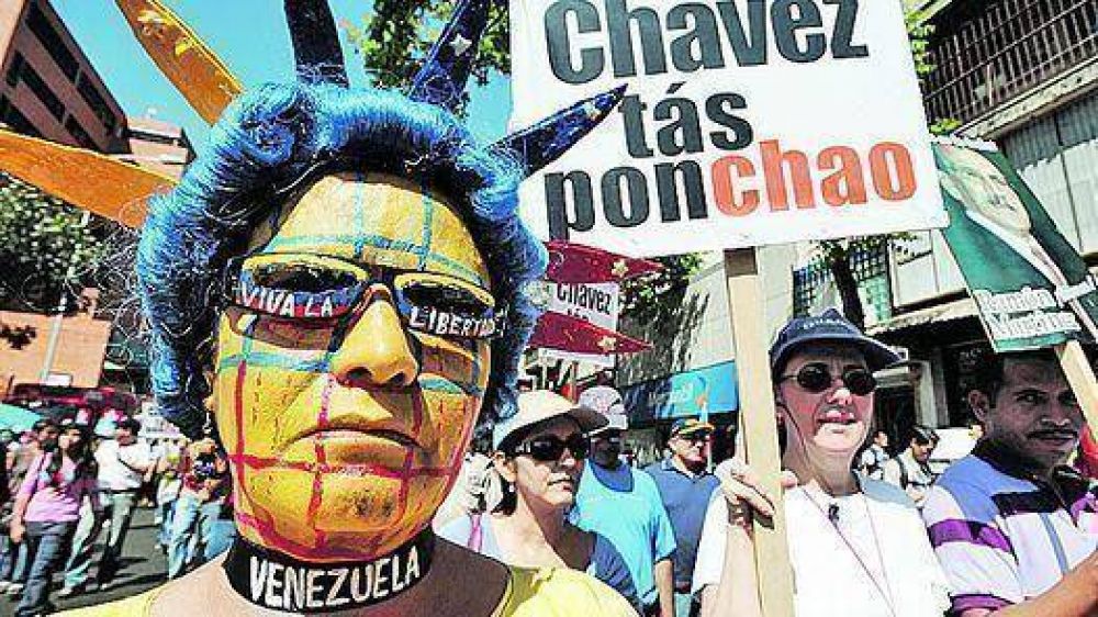 Ch�vez proh�be que usen su imagen y nombre sin permiso