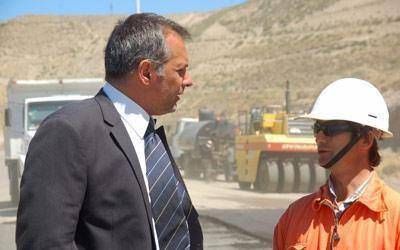 La Municipalidad invertir� en tareas de bacheo $2 millones