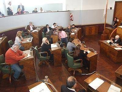 LOMAS | SESI�N ORDINARIA Tratar�n el presupuesto y un proyecto sobre estacionamiento
