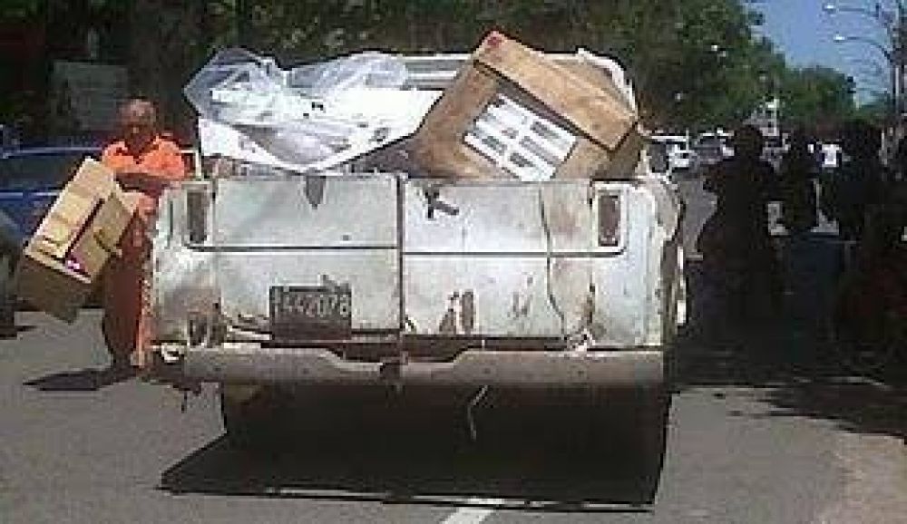 Reclamo por las condiciones de un veh�culo municipal