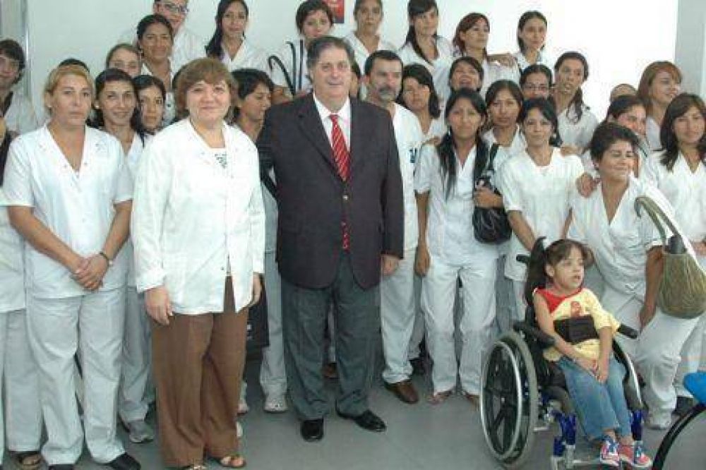 Se re�nen los 77 directores de hospitales de la Provincia