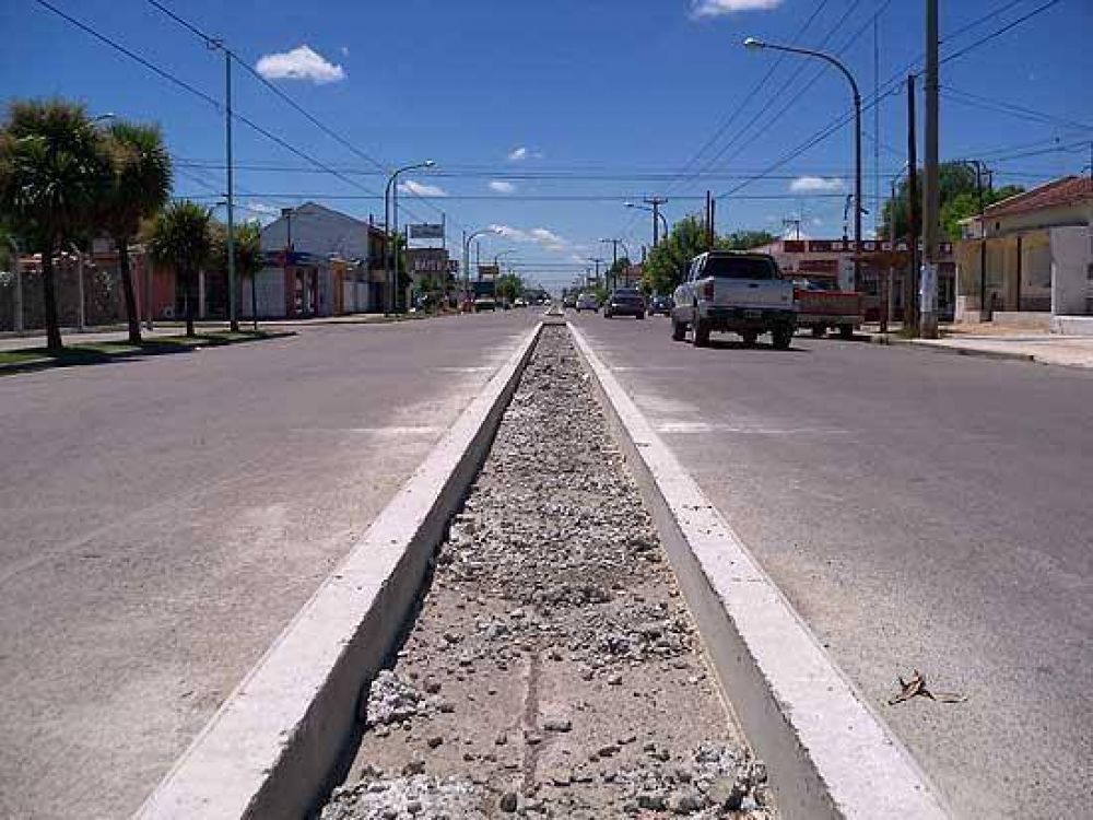 Avanza la obra de construcci�n de separadores en avenida Urquiza