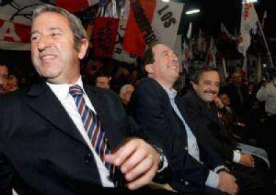 Sanz evit� que Cobos derrotara a Morales