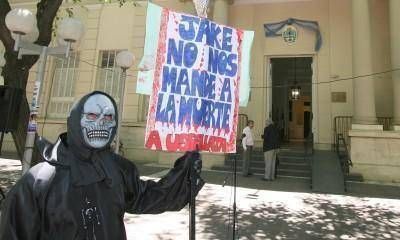 Los ambientalistas protestan contra el proyecto minero San Jorge