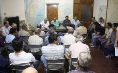 Productores reclaman que se declare la emergencia h�drica 