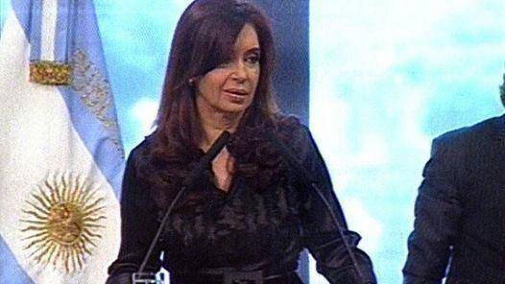 Cristina anunci� un pago extra a jubilados de 500 pesos
