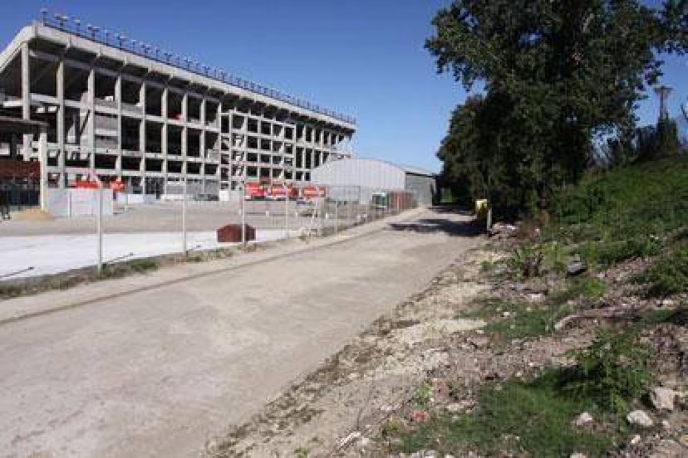 Ferraresi y Fatala recorrer�n la calle decircunvalaci�n de los estadios