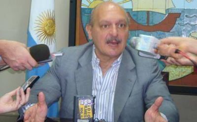 El gobierno de Guti�rrez sali� a defender el aumento de tasas