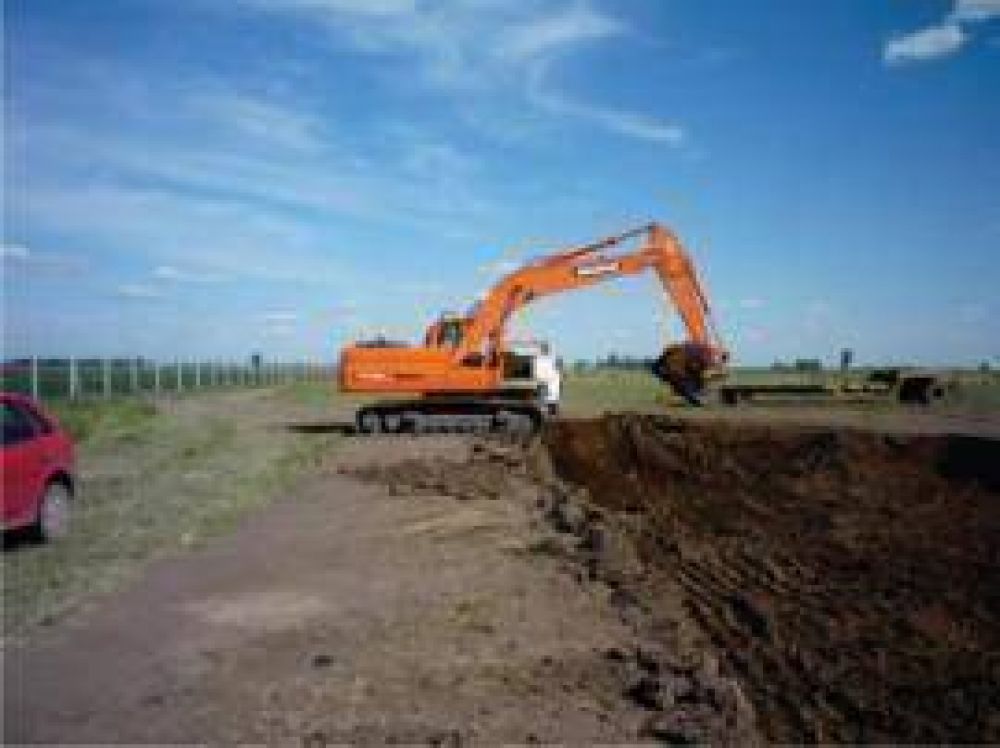Pehuaj� Se construye el Matadero municipal y el Puerto Seco en el ex Parque Industrial