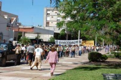 Repudian persecuci�n a dirigentes sociales y gremiales 