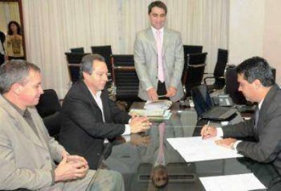 El Ejecutivo promulg� la ley que autoriza la toma del cr�dito para el acueducto