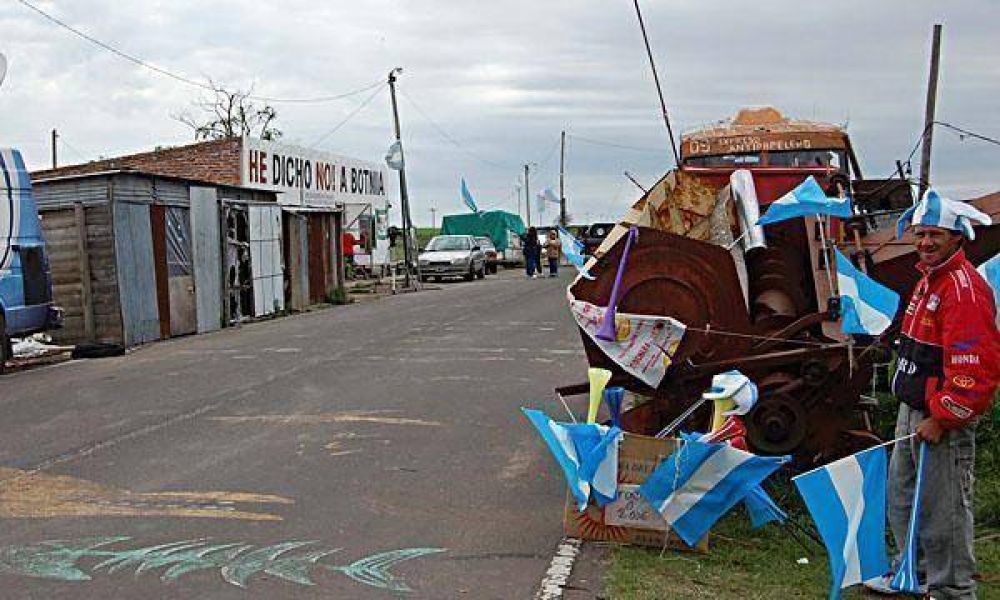 Este verano ser� r�cord el pase de autos a Uruguay por el puente Gualeguaych�-Fray Bentos
