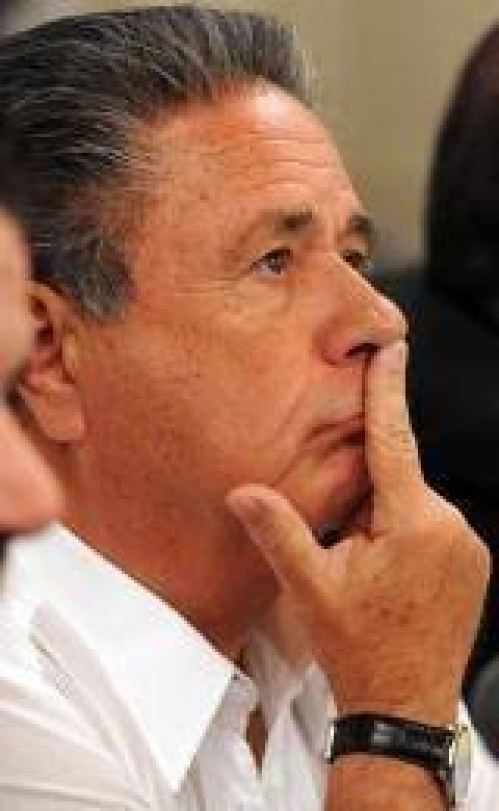 Eduardo Duhalde dijo que Carlos Reutemann "acompa�ar�" su candidatura