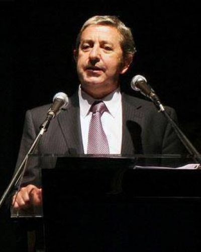 Julio Cobos pidi� nuevos mecanismos de control para empresas, pol�ticos y sindicatos